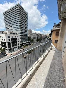 2BR Apt President Hotel View Near Metro