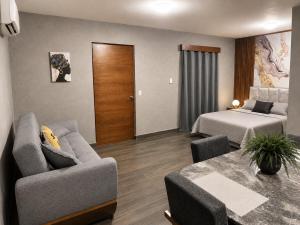 Departamento Moderno con Alberca en Obispado