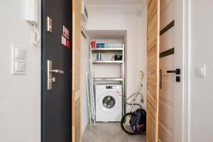 Puławska Urban Nest Apartment by BookingHost