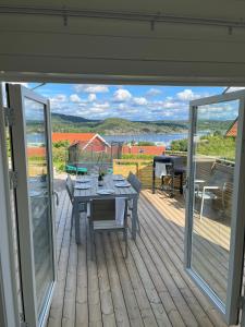 Tiny house with sea view - 300 meters to swimming