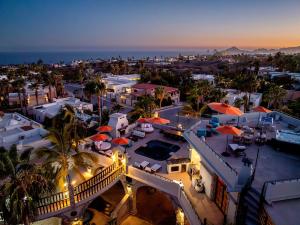 Cabo San Lucas Castle With Rooftop Sea Views