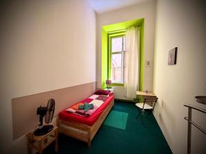 Charles bridge, Old town3 Min walk Private Room B