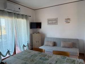 Veliero House