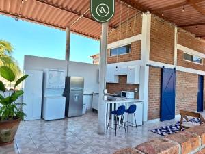 Authentic Mexican Hacienda: 1BR w Outdoor Kitchen, AC & Fast Wi-Fi in Bucerias