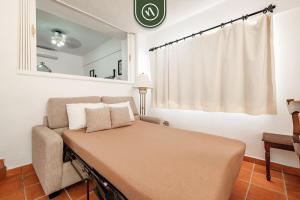 Amazing 1 BR Condo - Terrace - Pool - Romantic Zone