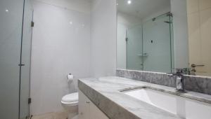 Ola Blanca Luxury Apt in San Bartolo, beachfront