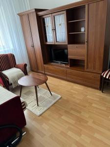 Warsaw City Nest