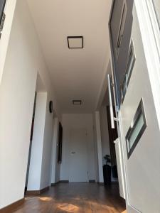 Apartment T&E