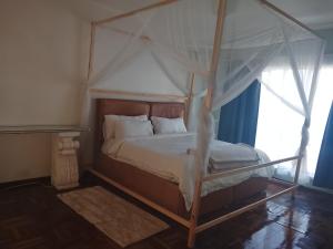 Spacious Private Room with a great view