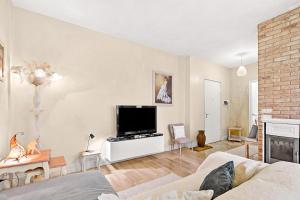 Chic Retreat with Park | Central Salò - Happy Rentals
