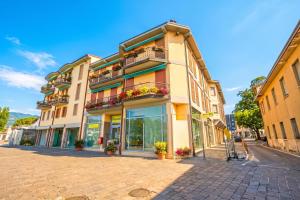 Chic Retreat with Park | Central Salò - Happy Rentals