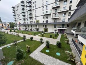 Satina Modern Apartment