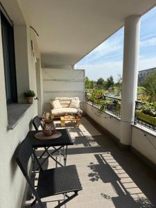 Unipol Dome | Terrace, Park View & Parking