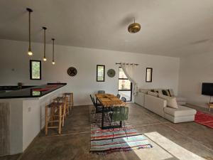 Maison style beldi avec piscine