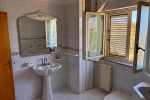 Coastal Villa Retreat Steps from Scala Dei Turchi