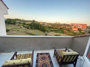 Closest house to AirPort