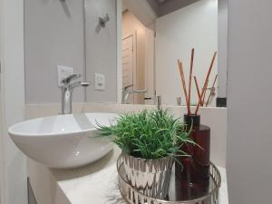 Planejada e moderna | Com suíte e workspace