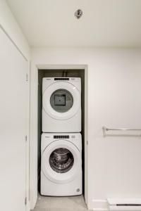 Élégant condo au cœur de lBright 2BR Downtown Montréal Condo