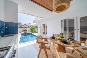 Balibay 04 - Secluded Villa with Private Pool in a Vibrant Neighborhood