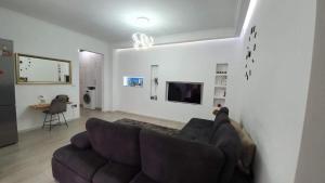 Zoo Garden Residence Apartment