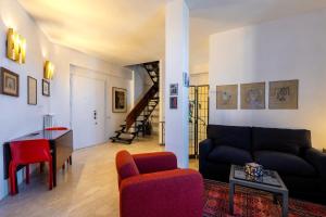 Edda Lovely Penthouse in Trastevere with View