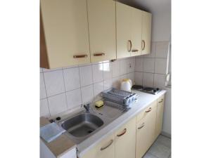 Apartments and Rooms Juradin - Classic One Bedroom Apartment with Terrace A7