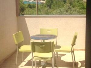 Guest House Jurkovi - One Bedroom Apartment with Balcony