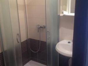 Guest House Jurkovi - One Bedroom Apartment with Balcony