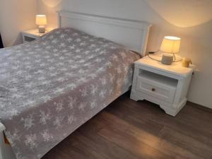 Comfort Apartments Lumbarda - TwoBedroom Apartment With SeaView