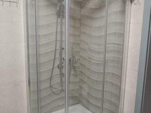 Studio Apartment with Balcony and Sea View 4a