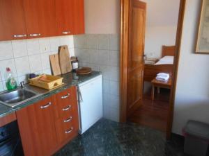 Studio Apartment President - One Bedroom Apartment with Terrace and Sea View 5