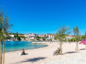 Aurel Suites- Comfort Two Bedroom with Balcony