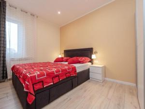 Bra i Premium Apartments with Outdoor Pool and Sauna - Superior Two Bedroom Apartment with Terrace