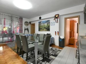 Apartment Dario With Terrace And BBQ