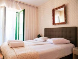 Franov Butique Residence - One bedroom apartment with sea view Ana
