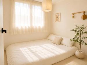 3BED, Quiet & Cozy Stay in Central Jongno, Hyehwa