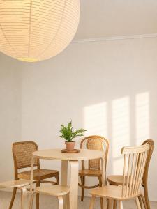 3BED, Quiet & Cozy Stay in Central Jongno, Hyehwa