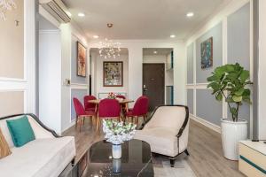 3br-Fireworks & Bitexco view-City Central-Hana Apart 22