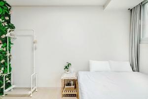Korean traditional Hotel SEONG SU station 5minute