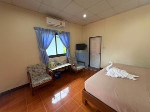 Thai Muang Resort