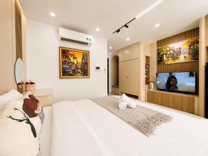 UME Capital Elite Apartment