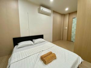 TPHomes Lakeview 122