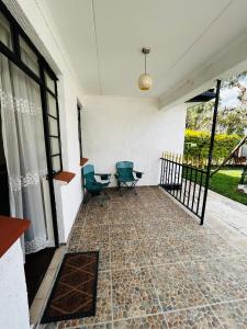 Garden Of Roses 1 Bedroom Karen