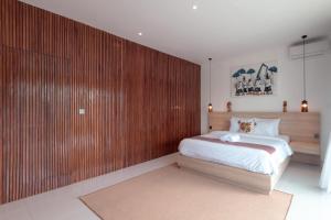 Beautiful 3BR Private Pool Villa in Petitenget