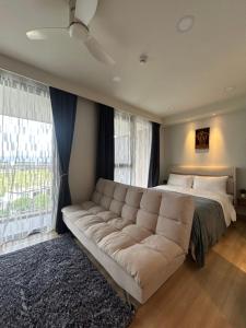 Cozy studio 1 bdr Golf view