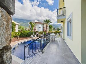 Sunrise Villa 1