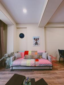 Forma Golden Apartment