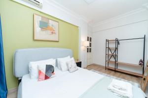 Bosphorus View with 3 Bedrooms - 2 Bathrooms - Super Location