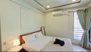 Fortune Crown 403- Premium Apartment Khar