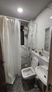Fortune Crown 403- Premium Apartment Khar